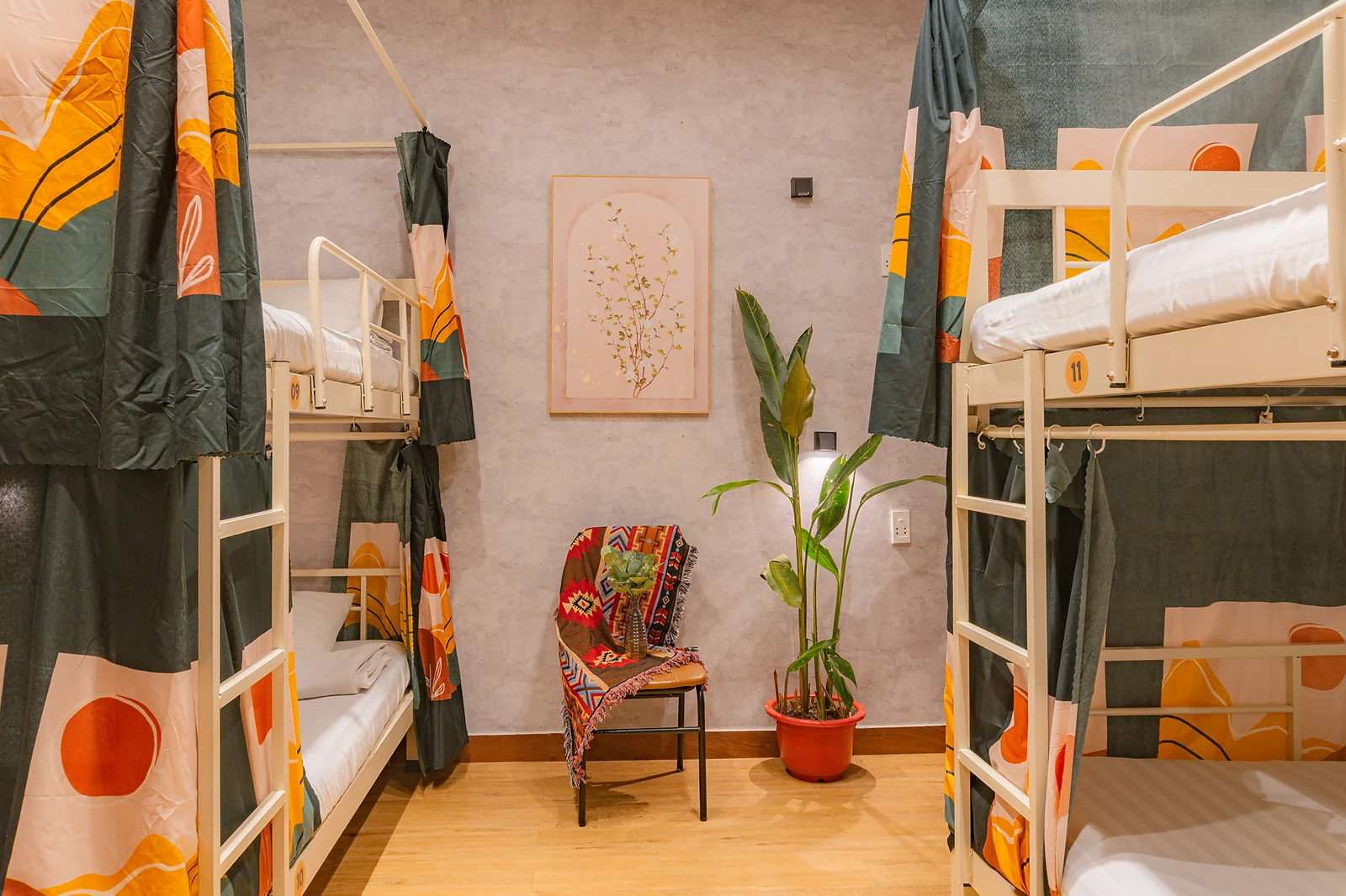 Dorm bunk bed